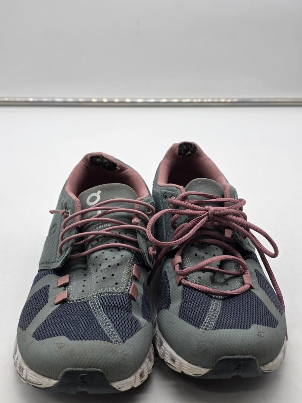 On Cloud Shoes Womens Size 6 Multicolor Mesh CloudTec Running Sneakers Damaged - Picture 2 of 12